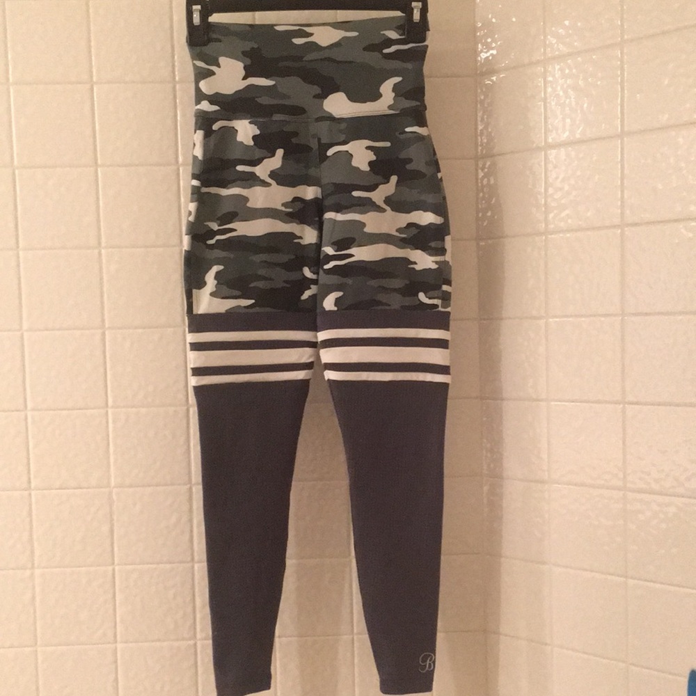 Bombshell Leggings